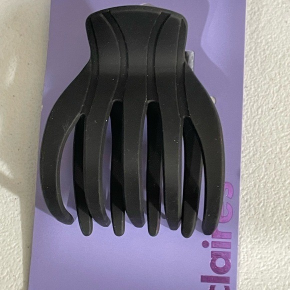 Claire's‎ Stylish Hair Accessories & Jewelry Bundle - Picture 8 of 13